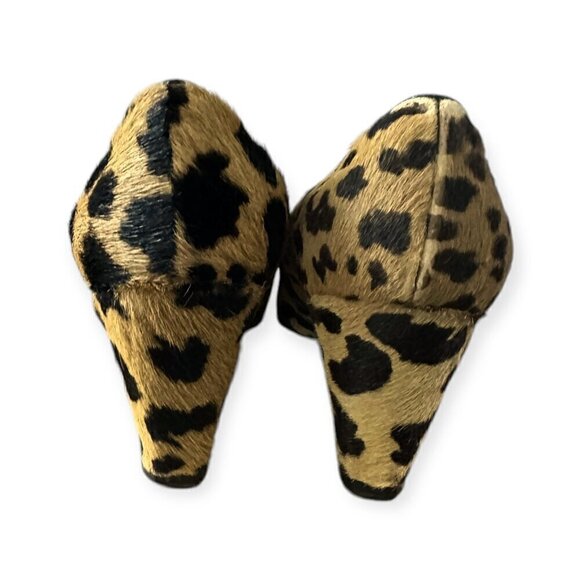 Vintage Herbert Levine‎ Mod Spotted Hair Calf Pumps with Gold tone buckle, 1969 - Picture 8 of 15